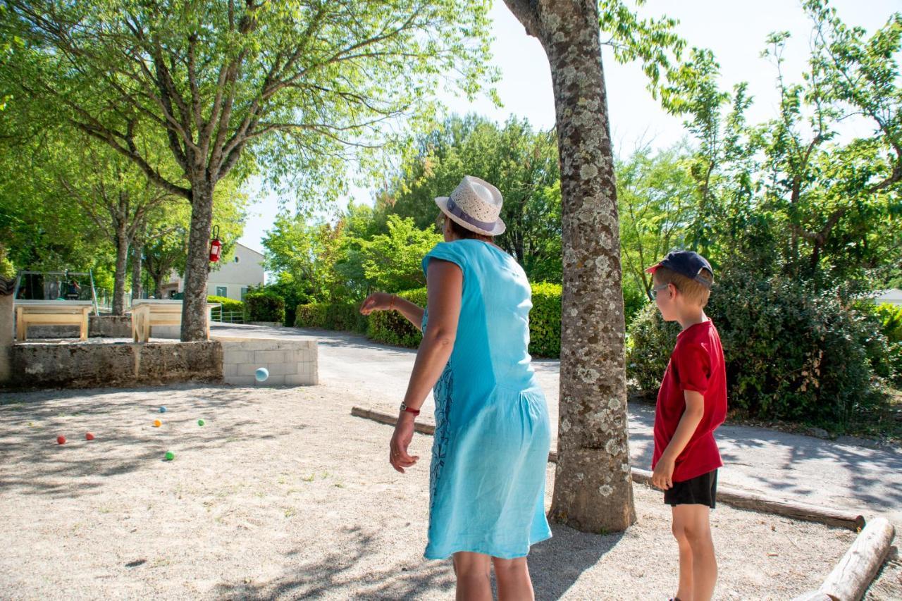 Camping Le Saint Clair Moustiers-Sainte-Marie Exterior photo
