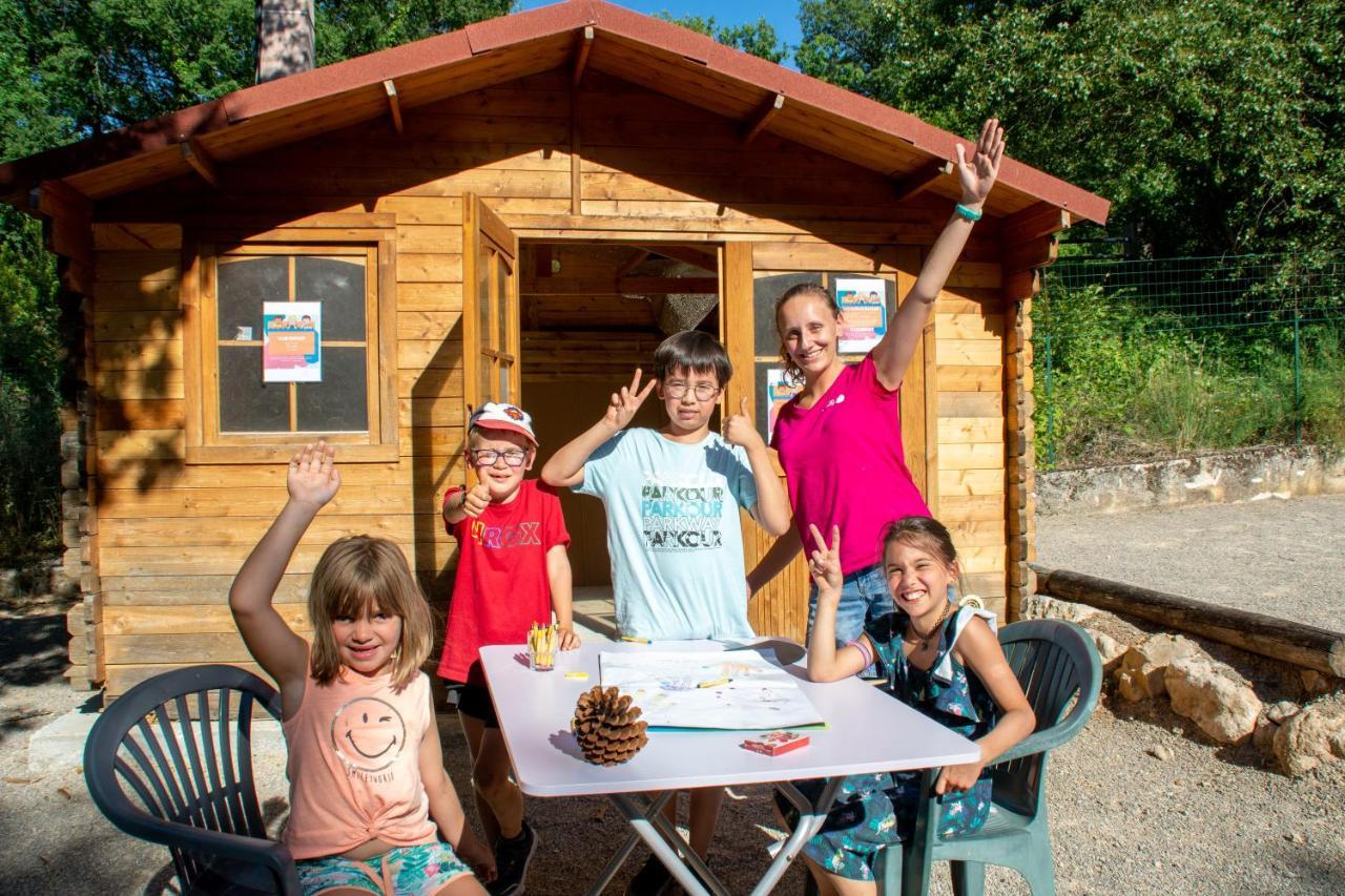 Camping Le Saint Clair Moustiers-Sainte-Marie Exterior photo