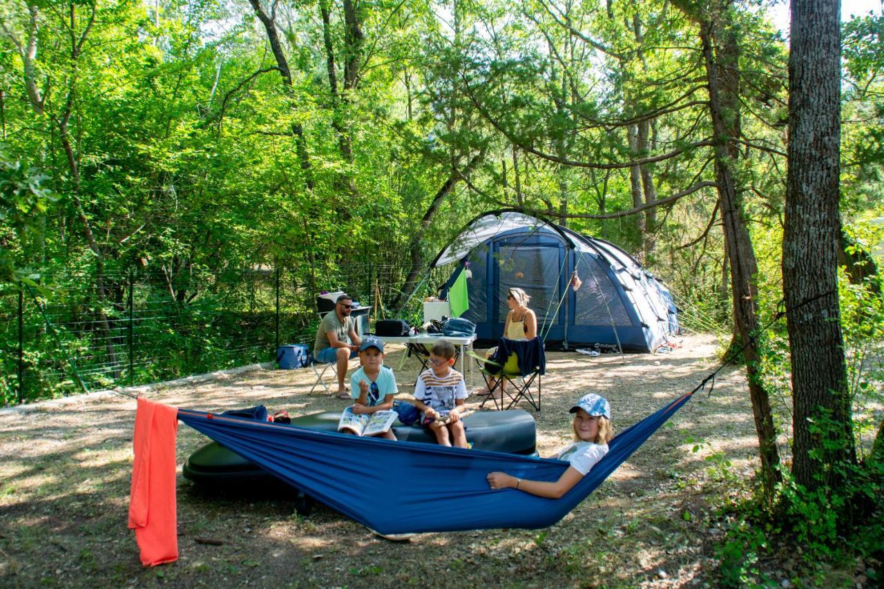 Camping Le Saint Clair Moustiers-Sainte-Marie Exterior photo