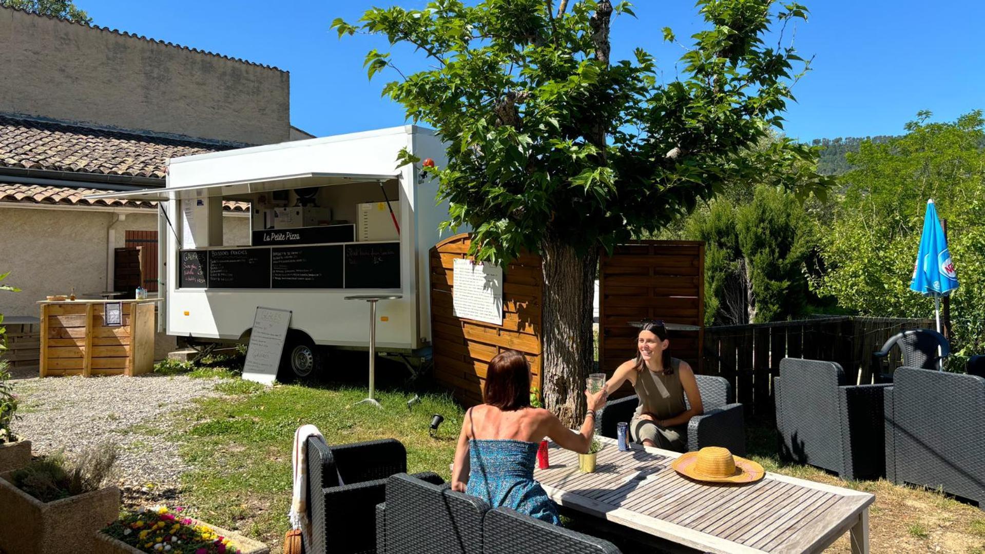 Camping Le Saint Clair Moustiers-Sainte-Marie Exterior photo